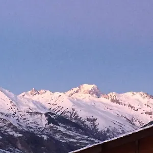 https://ideal.hotels-rhonealpes.com